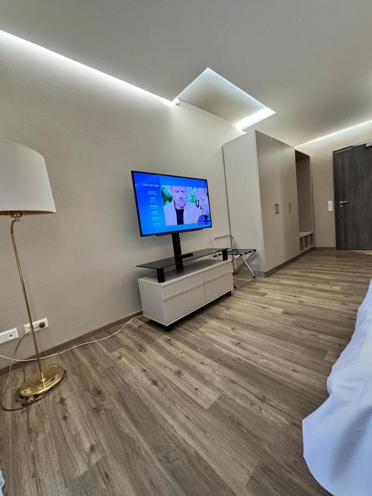 Comfort Boardinghouse Корнвестхайм Екстериор снимка